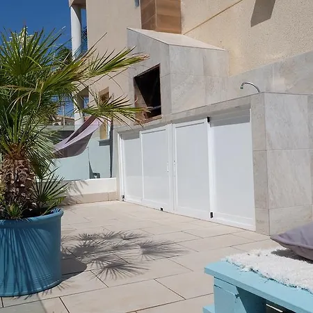 Ebli House