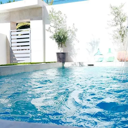 Holiday home Ebli House *