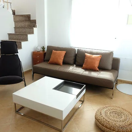 Ebli House